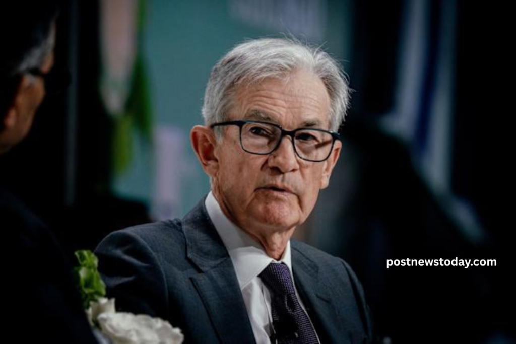 Powell's Tough Talk Dims Bond Traders' Rate-Cut Hopes
